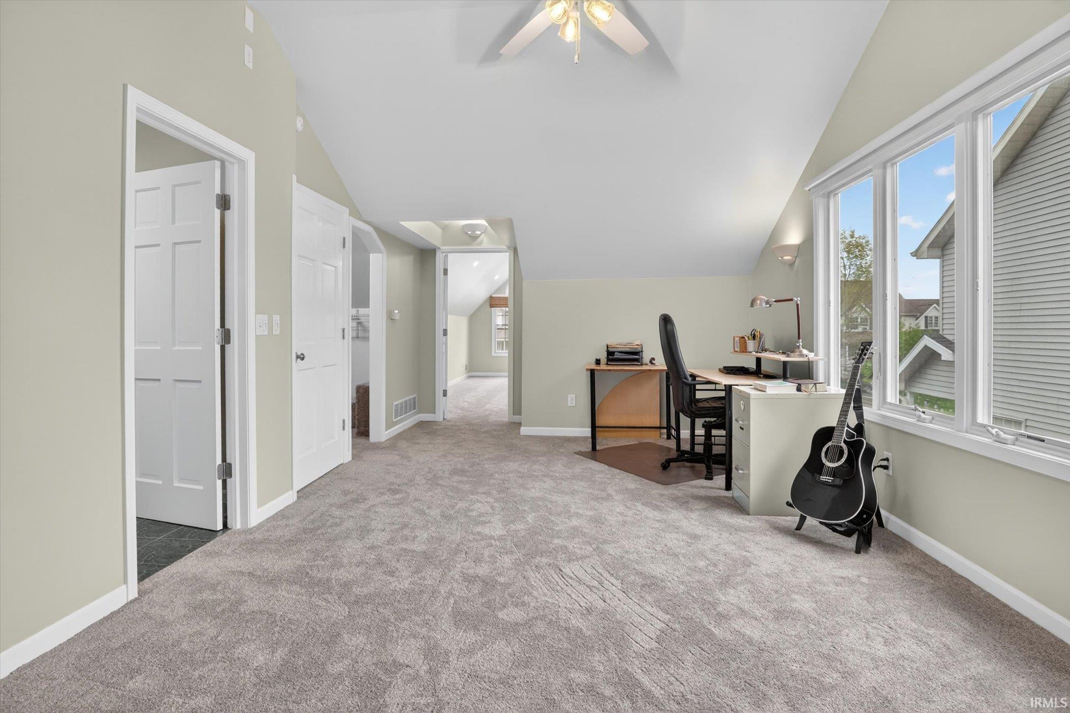 3221 W Wild Cherry Ridge Mishawaka IN 46544