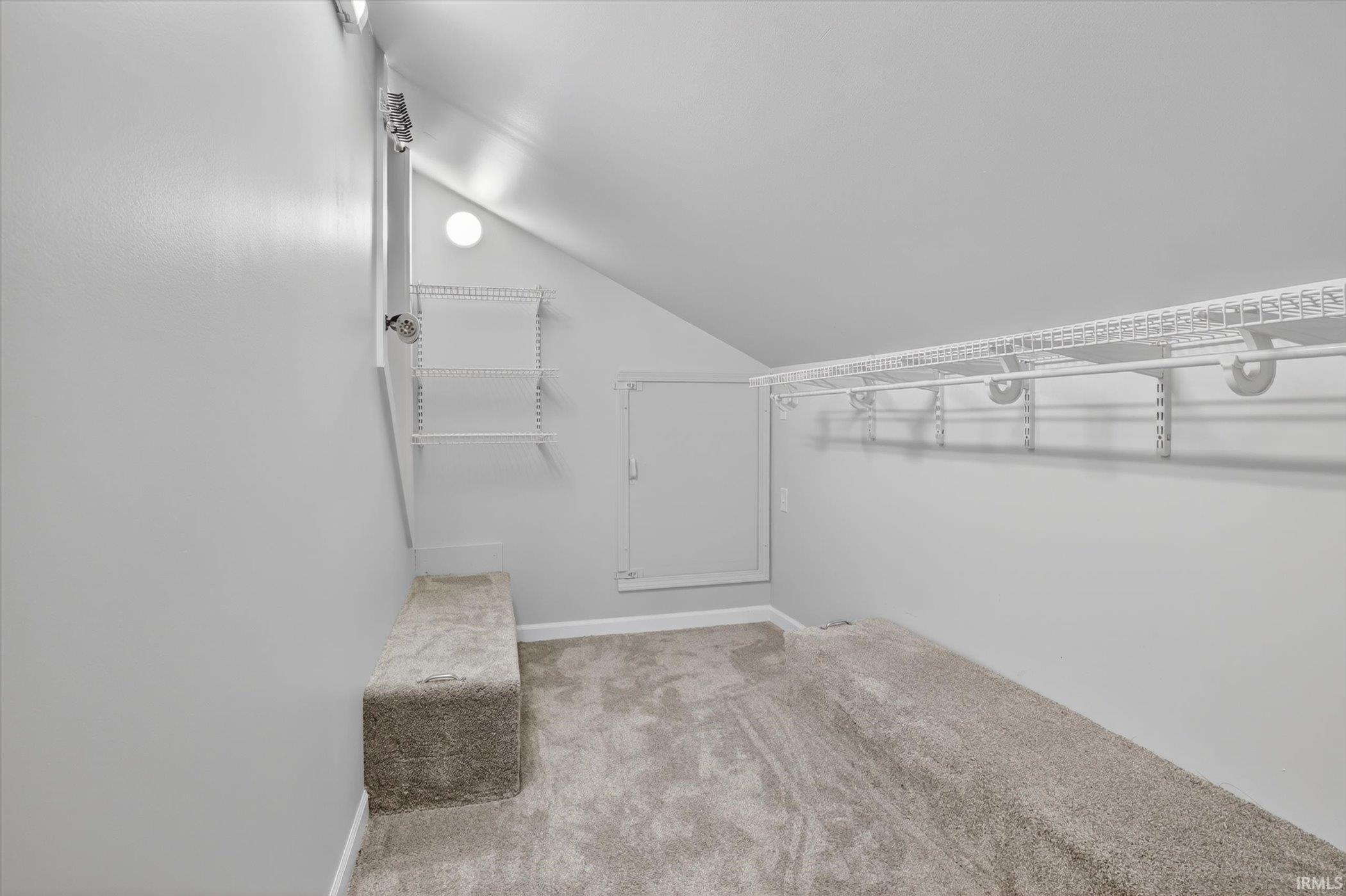 3221 W Wild Cherry Ridge Mishawaka IN 46544