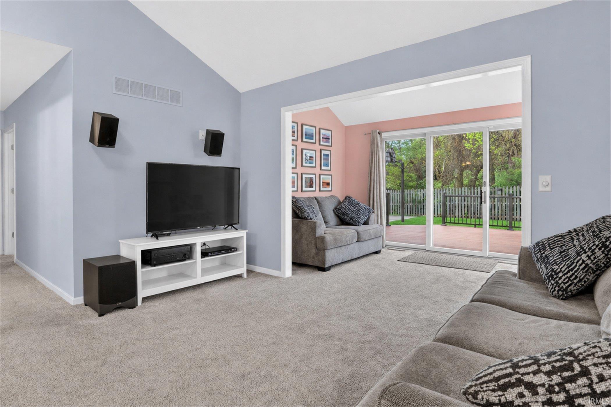 3221 W Wild Cherry Ridge Mishawaka IN 46544
