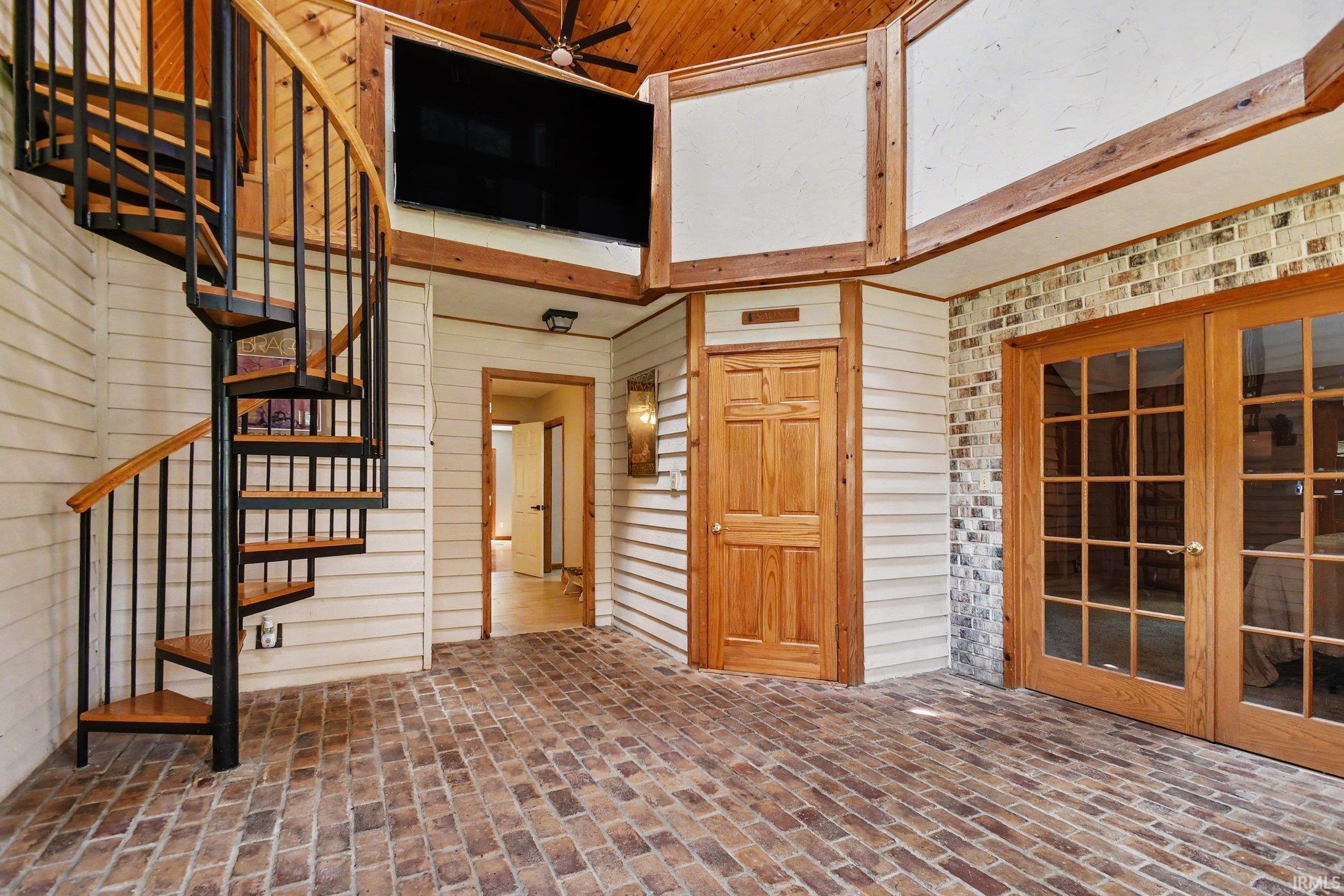 55900 Orchid Road South Bend IN 46619