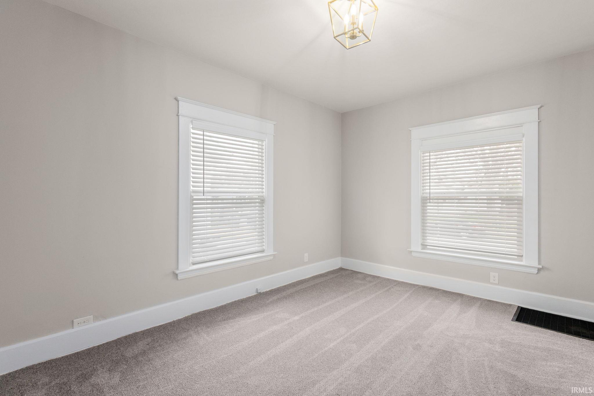 1123 S 21st Street South Bend IN 46615