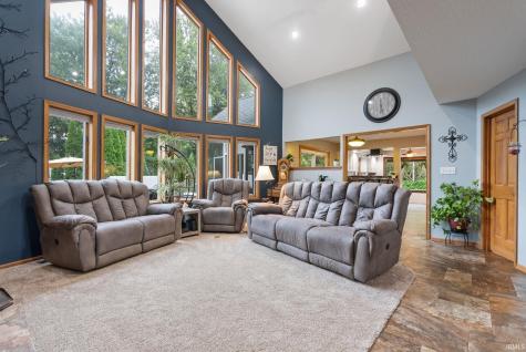 9022 S Bay Court New Haven IN 46774