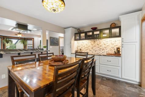 9022 S Bay Court New Haven IN 46774