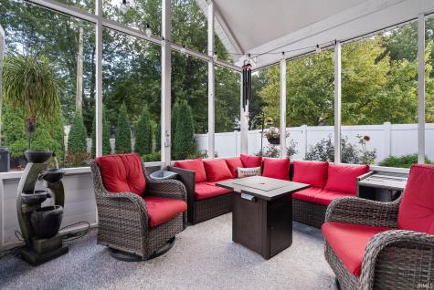 9022 S Bay Court New Haven IN 46774