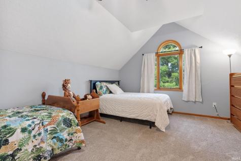 9022 S Bay Court New Haven IN 46774