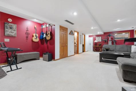 9022 S Bay Court New Haven IN 46774