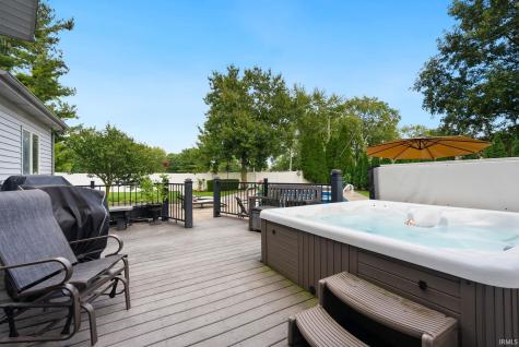 9022 S Bay Court New Haven IN 46774