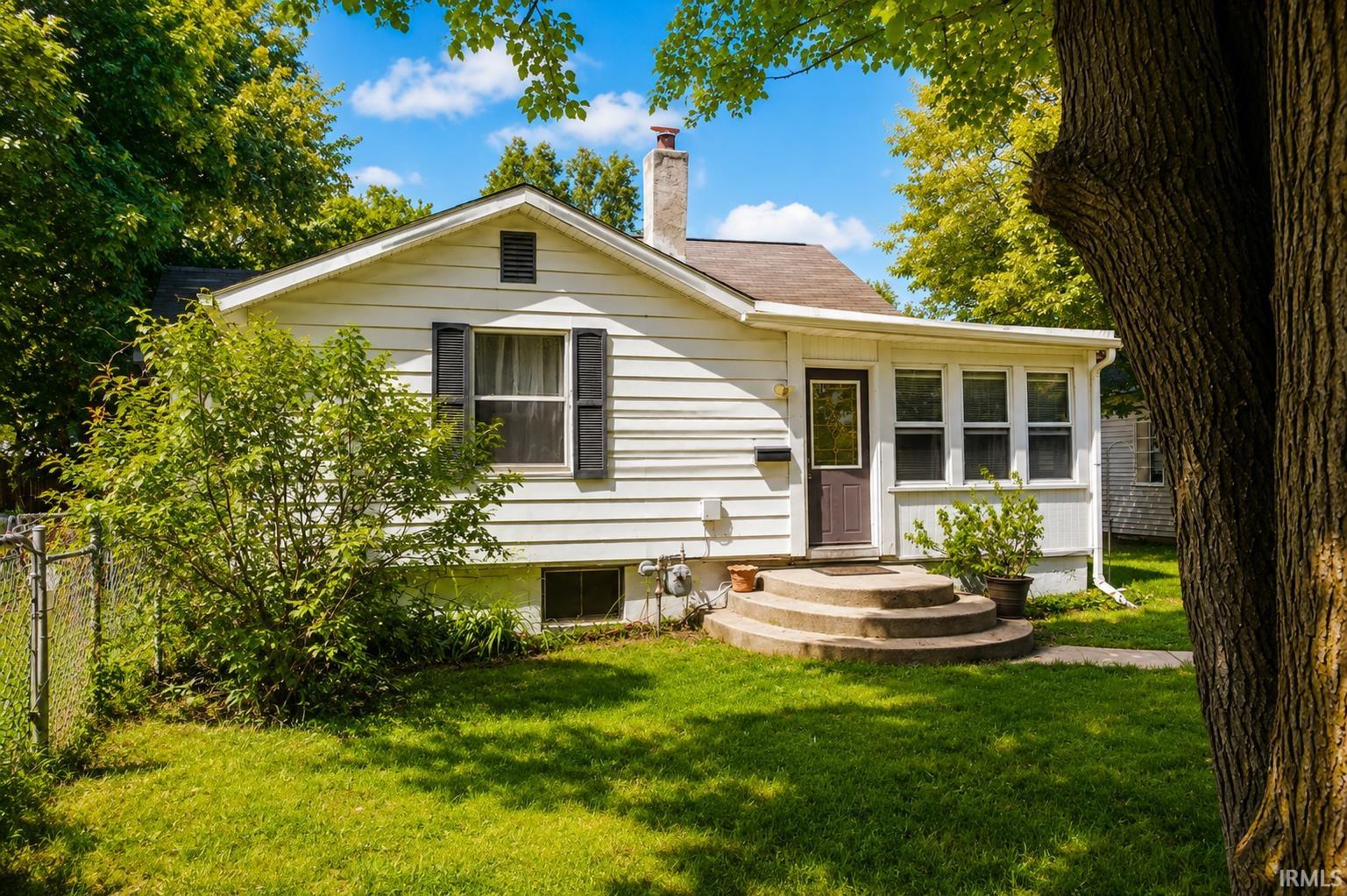 1501 Panama Street Mishawaka IN 46544