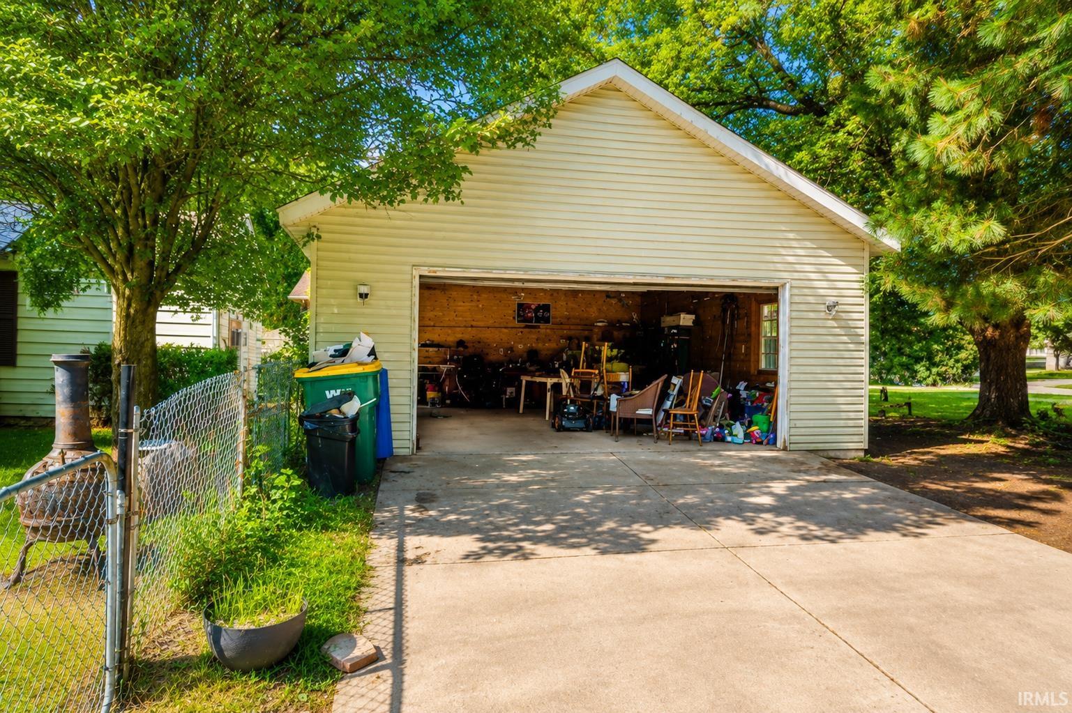 1501 Panama Street Mishawaka IN 46544