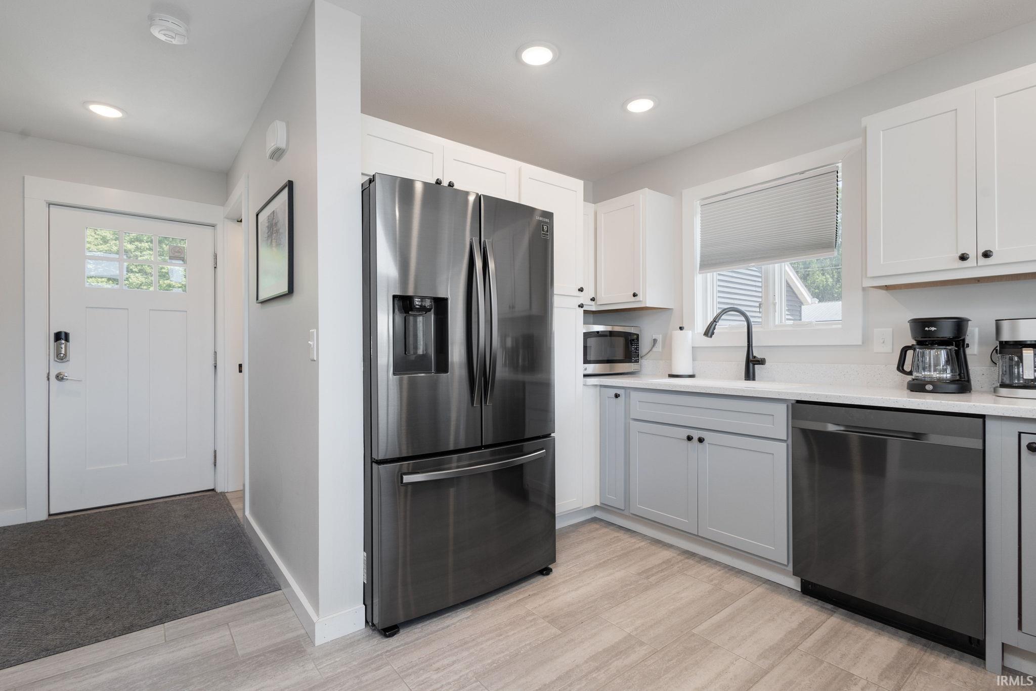10566 Jefferson Road Osceola IN 46561