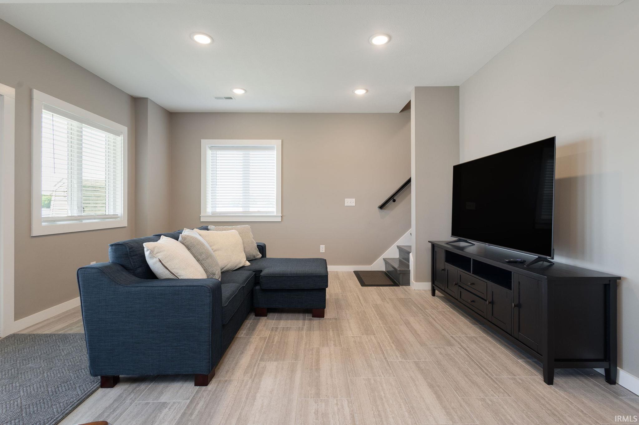 10566 Jefferson Road Osceola IN 46561