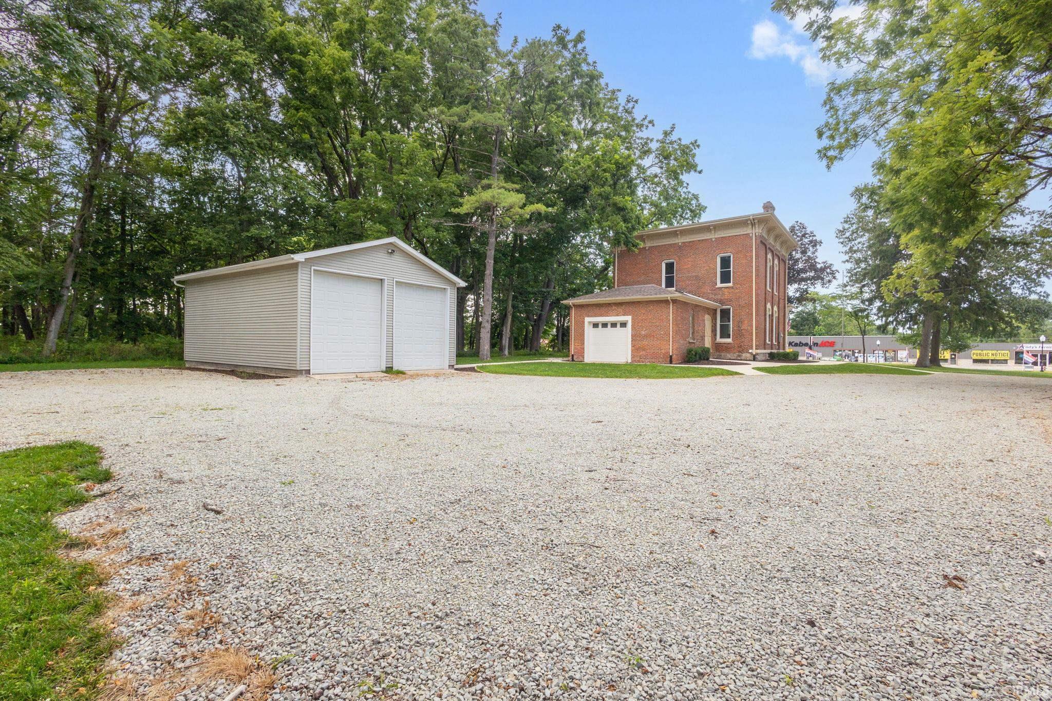 732 W Michigan Street New Carlisle IN 46552