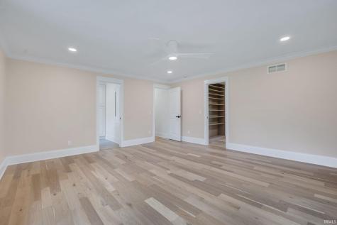 23551 In-4 Lakeville IN 46536