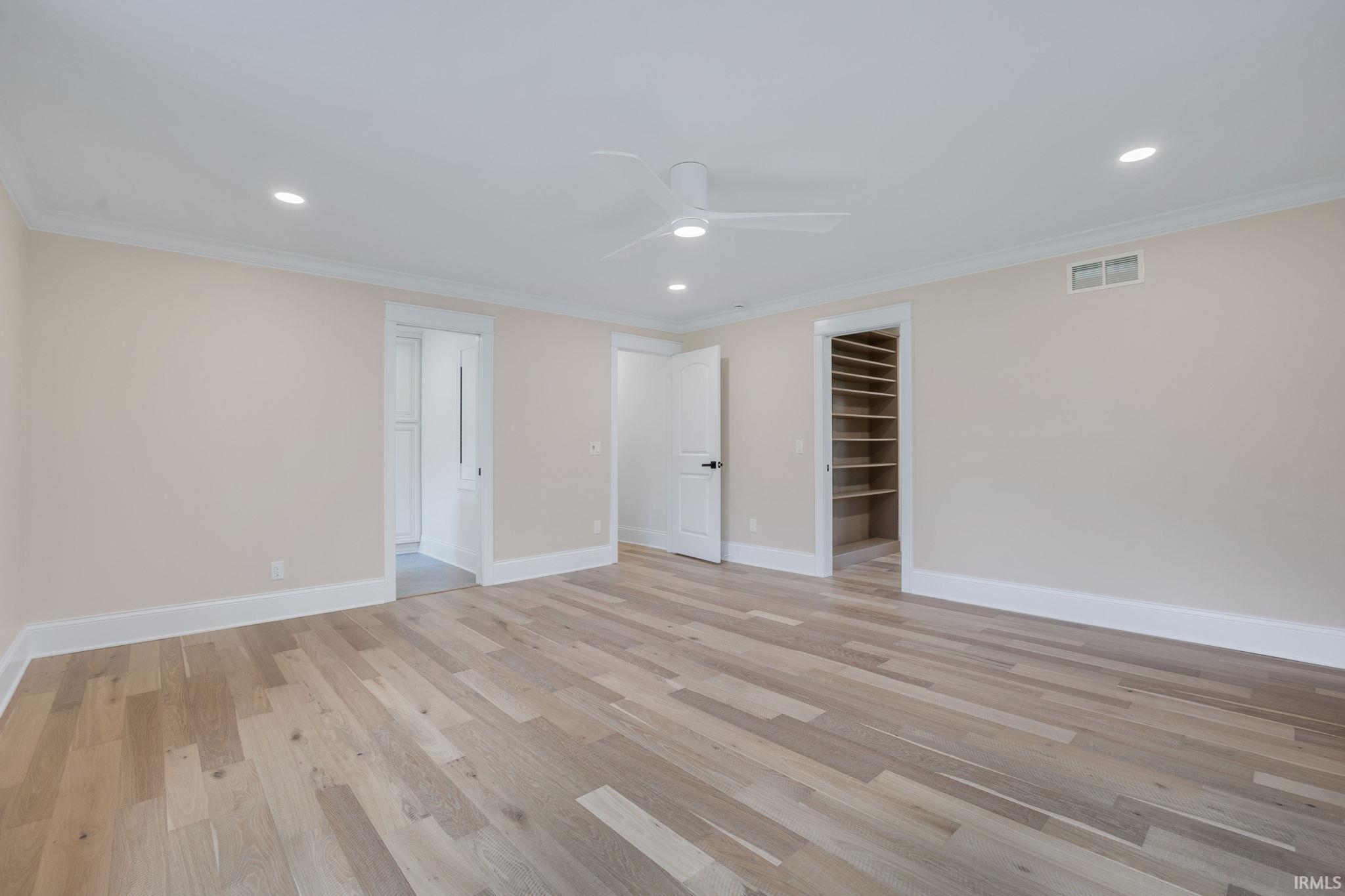 23551 In-4 Lakeville IN 46536