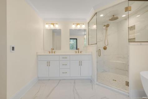 23551 In-4 Lakeville IN 46536