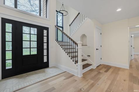 23551 In-4 Lakeville IN 46536