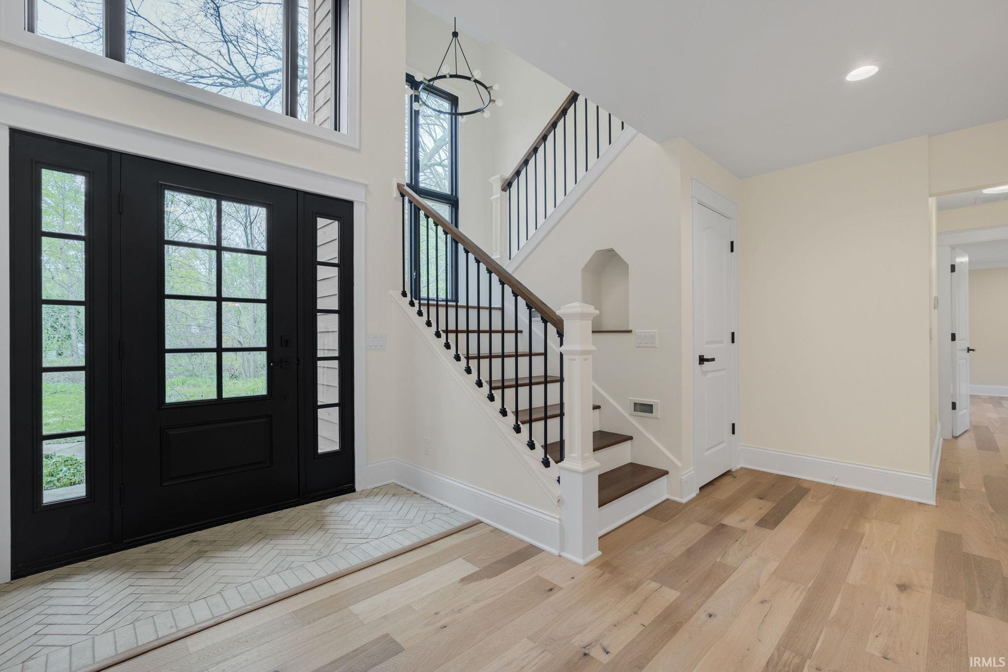 23551 In-4 Lakeville IN 46536