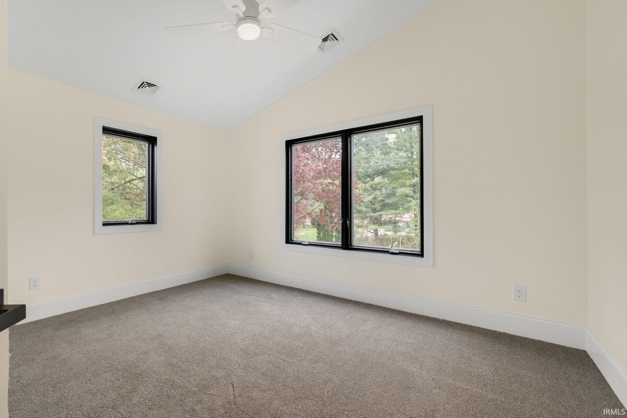 23551 In-4 Lakeville IN 46536