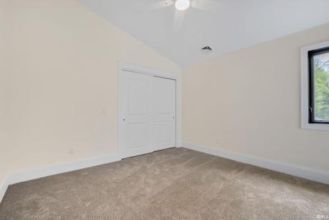 23551 In-4 Lakeville IN 46536