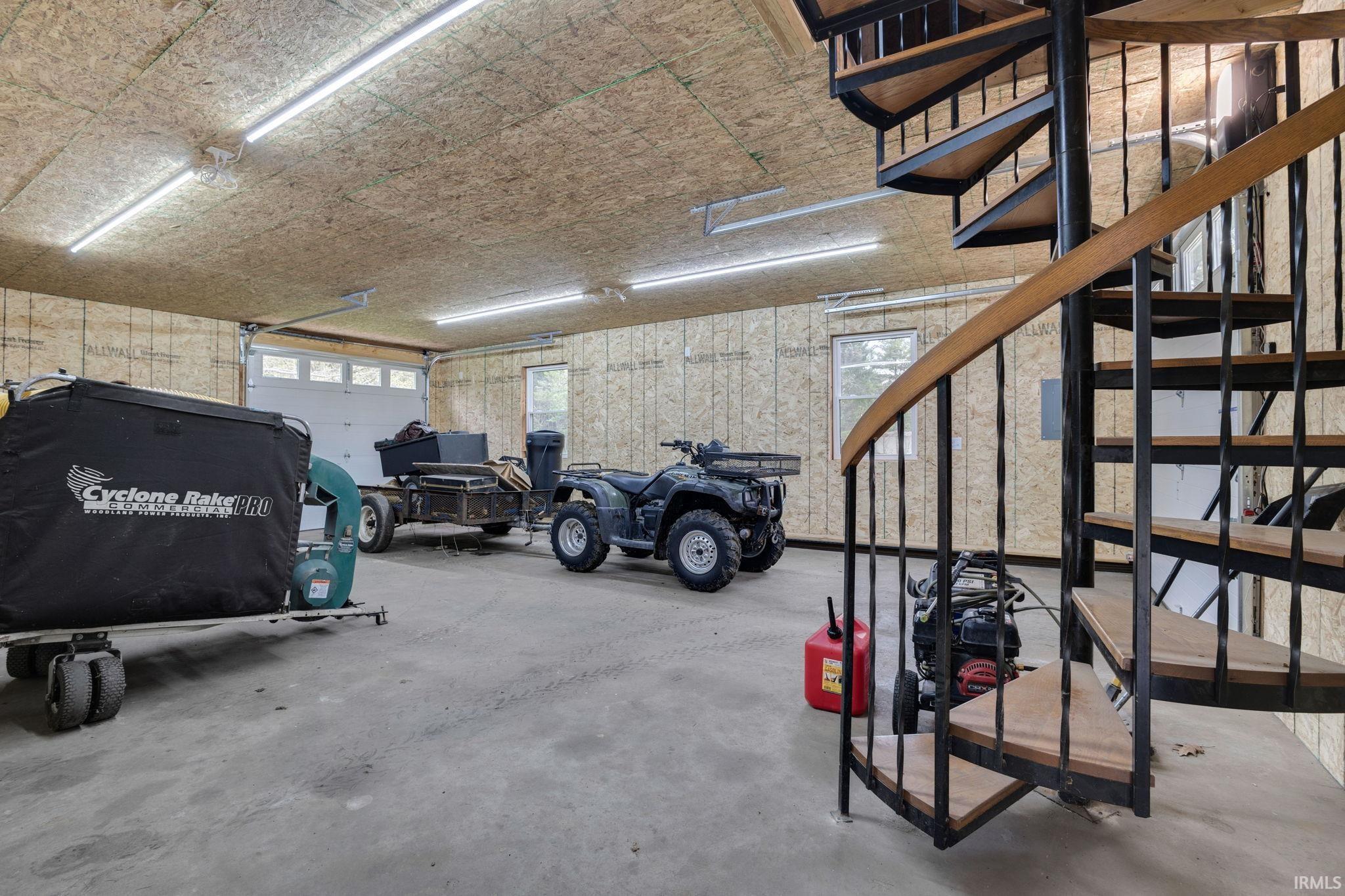 23551 In-4 Lakeville IN 46536