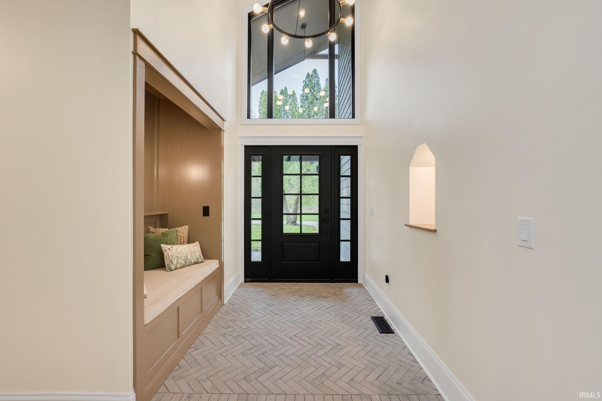 23551 In-4 Lakeville IN 46536