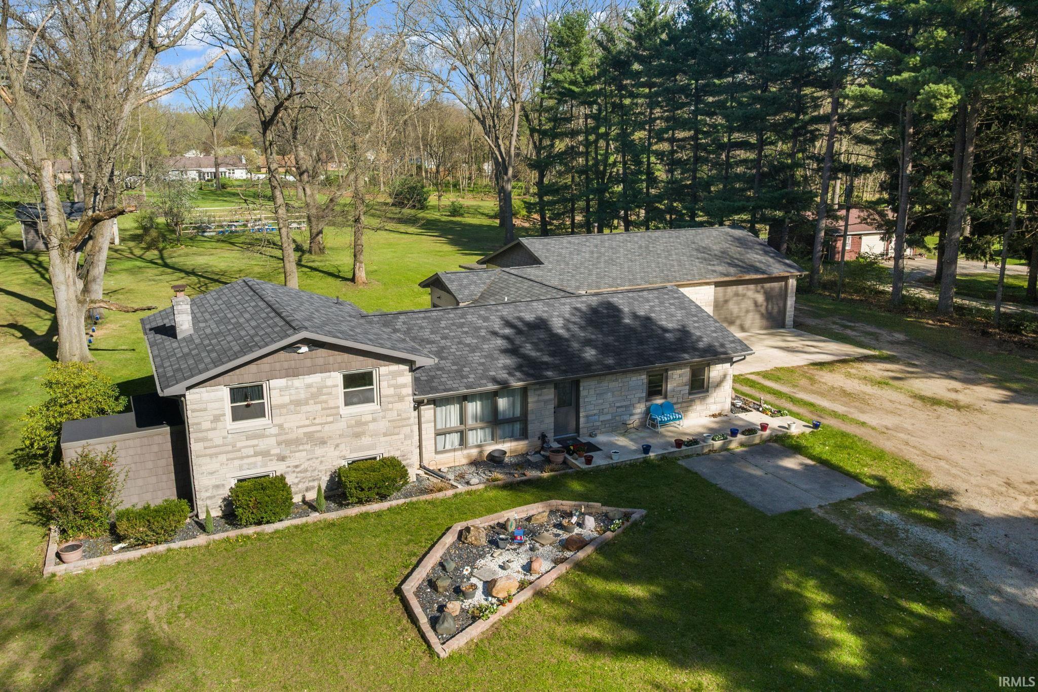 55960 Apple Road Osceola IN 46561
