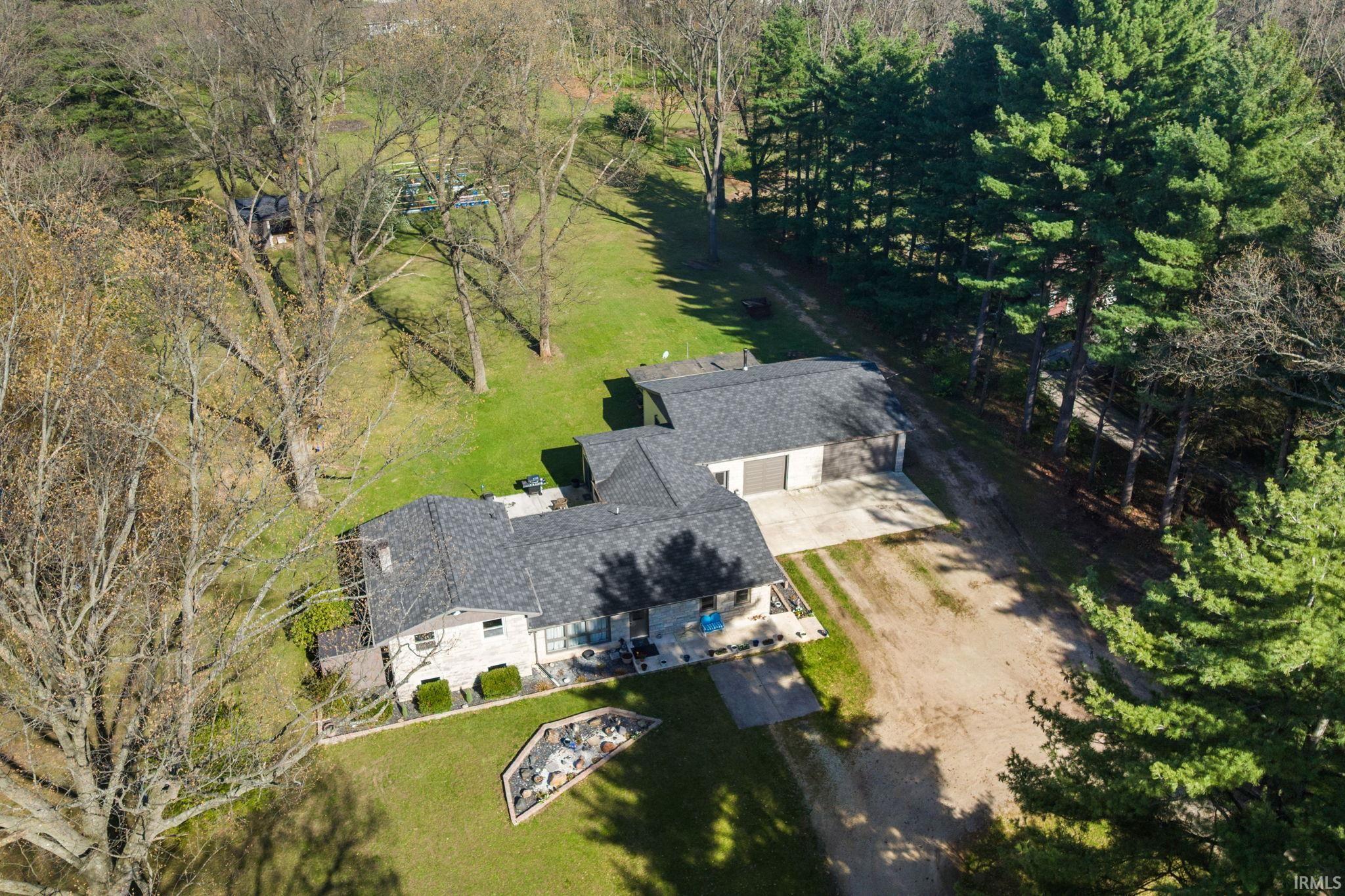 55960 Apple Road Osceola IN 46561