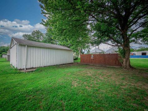 2818 B Street Evansville IN 47712