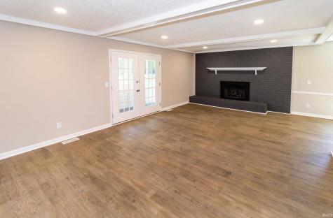 6301 E Oak Street Evansville IN 47715