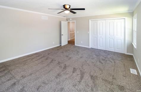 6301 E Oak Street Evansville IN 47715