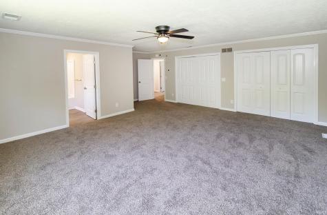 6301 E Oak Street Evansville IN 47715