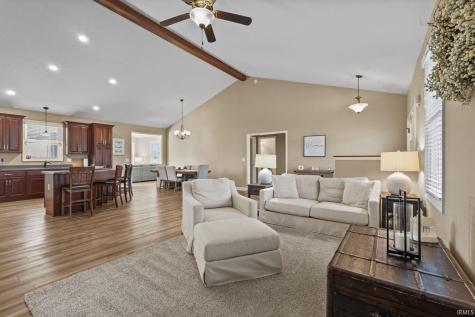 713 N Wild Pine Drive Yorktown IN 47396