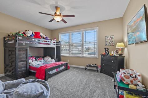 713 N Wild Pine Drive Yorktown IN 47396