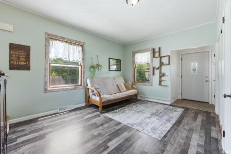 101 Wolcott Street Wolcottville IN 46795