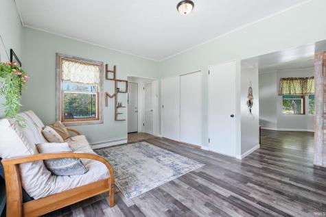 101 Wolcott Street Wolcottville IN 46795