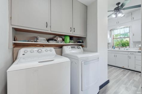 101 Wolcott Street Wolcottville IN 46795