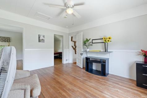 101 Wolcott Street Wolcottville IN 46795