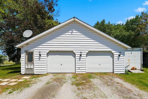 101 Wolcott Street Wolcottville IN 46795