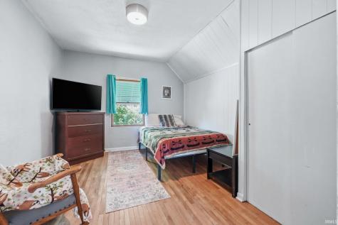 101 Wolcott Street Wolcottville IN 46795