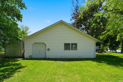 101 Wolcott Street Wolcottville IN 46795