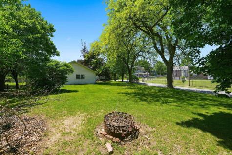 101 Wolcott Street Wolcottville IN 46795