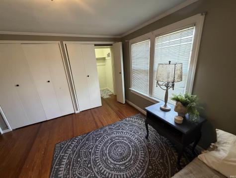 1607 Cherokee Road Fort Wayne IN 46808
