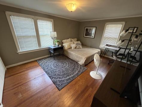 1607 Cherokee Road Fort Wayne IN 46808