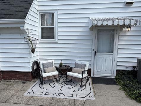 1607 Cherokee Road Fort Wayne IN 46808