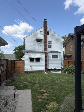 1607 Cherokee Road Fort Wayne IN 46808