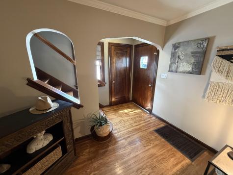 1607 Cherokee Road Fort Wayne IN 46808