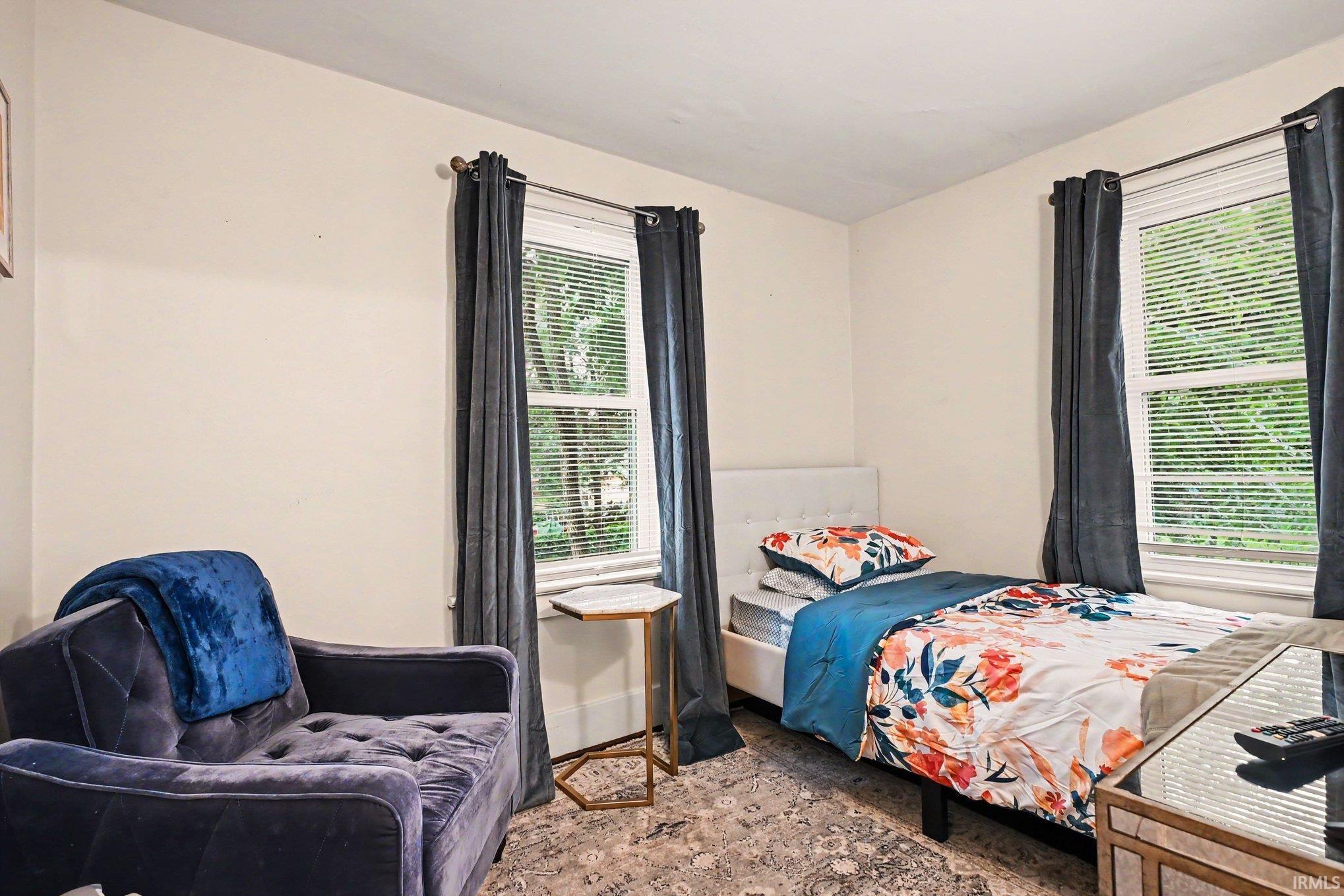 1269 Woodward Avenue South Bend IN 46616