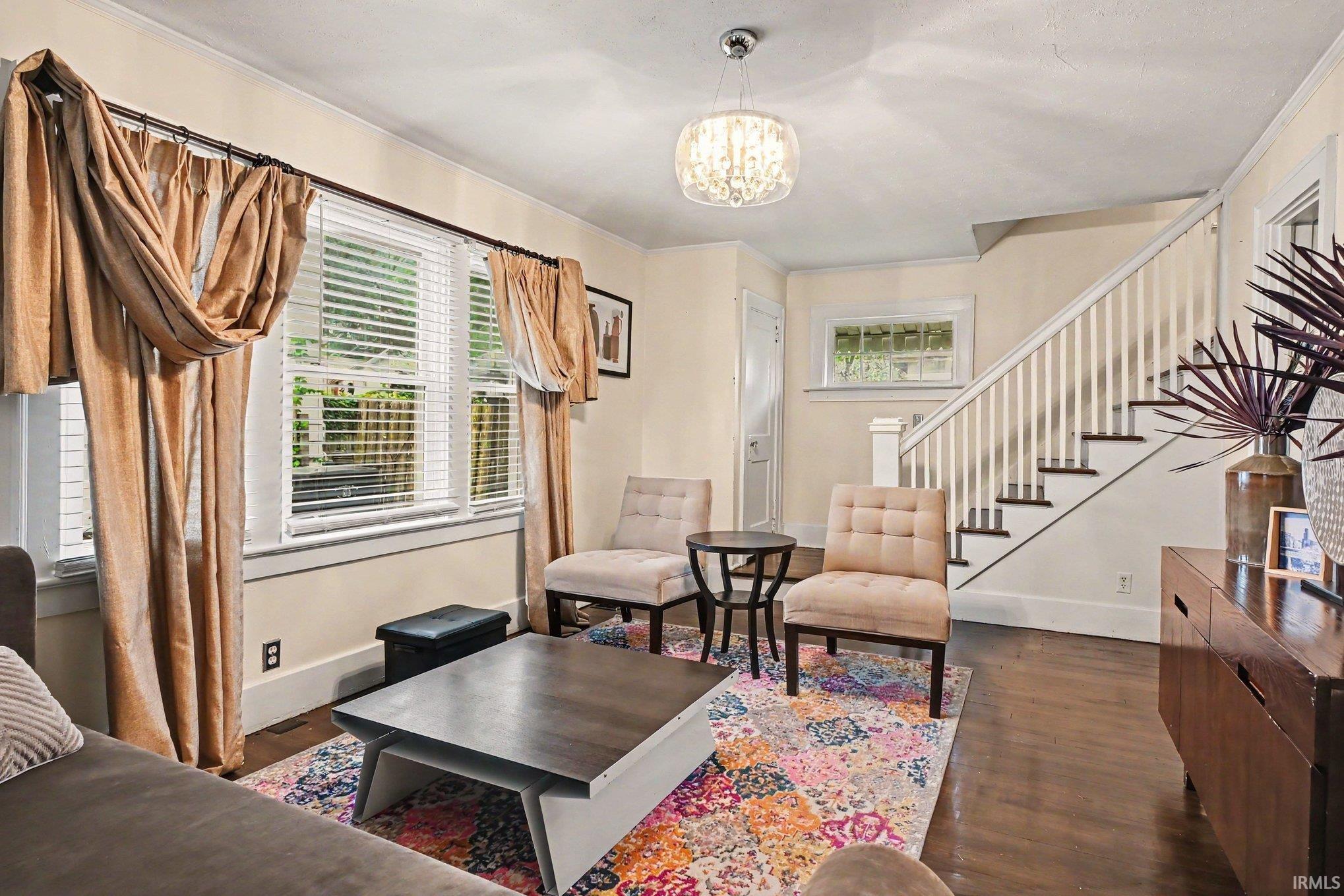 1269 Woodward Avenue South Bend IN 46616