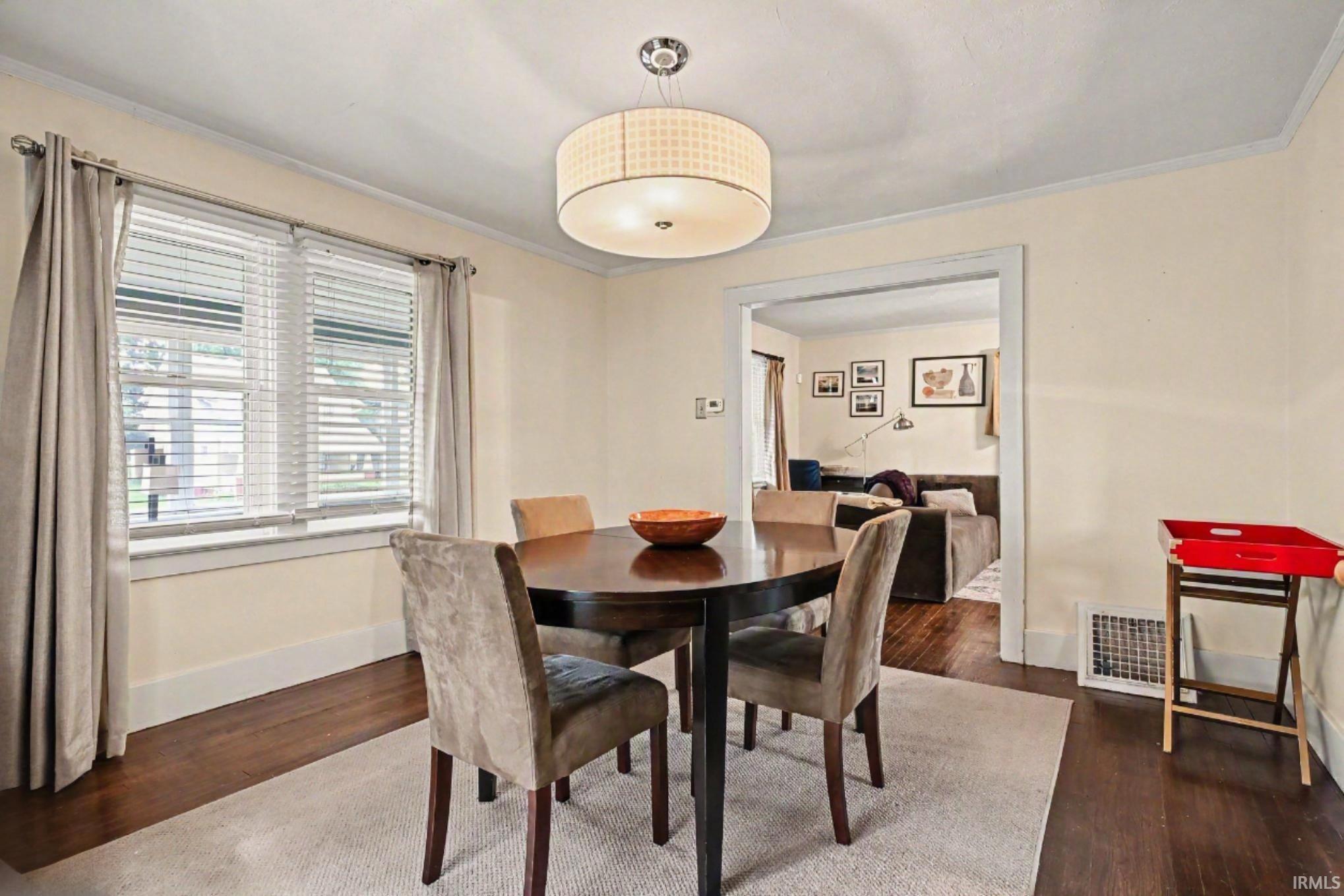 1269 Woodward Avenue South Bend IN 46616