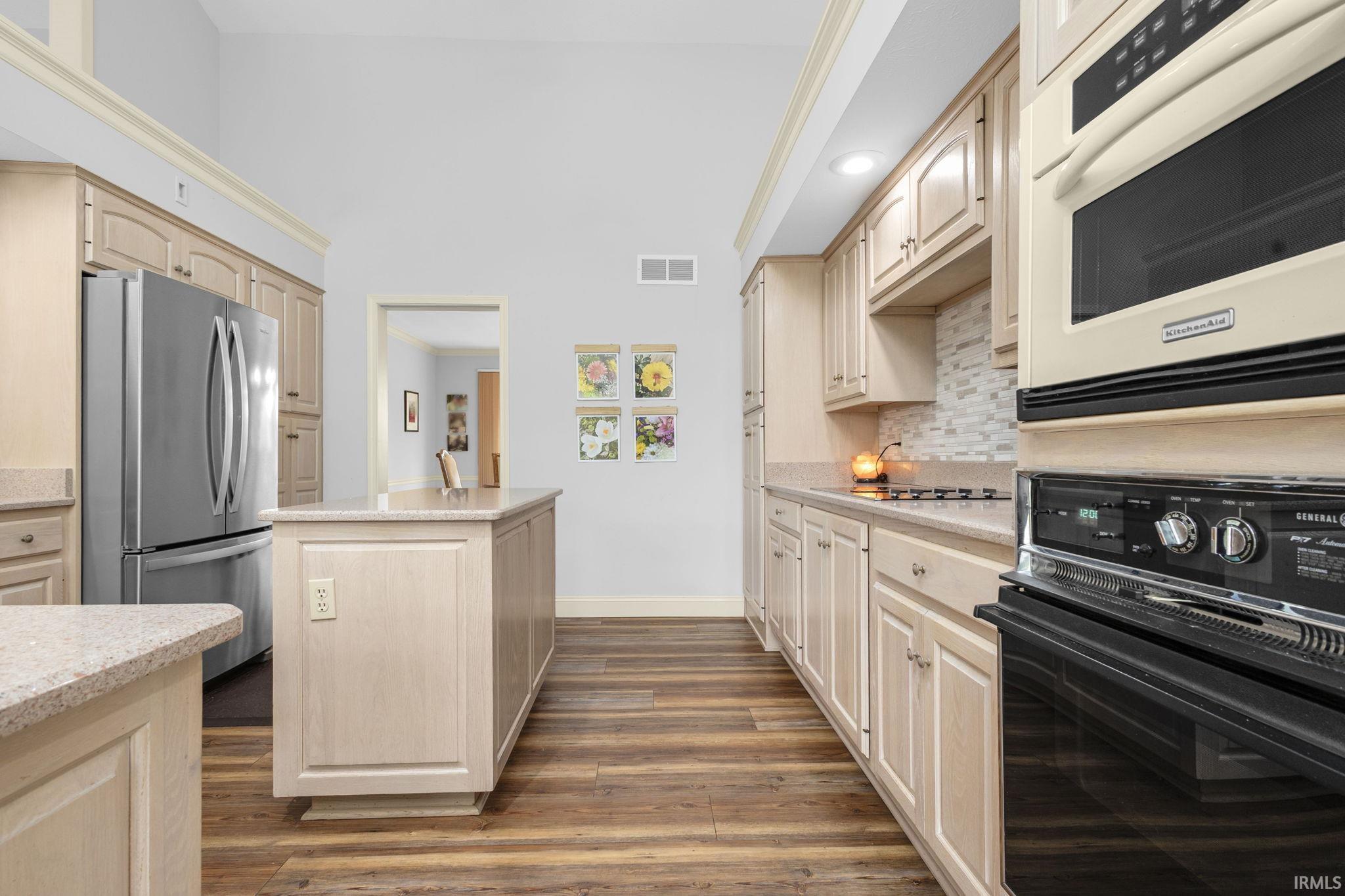 16187 Oak Hill Boulevard Granger IN 46530
